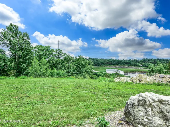 3325 Cody Dr, Jefferson City, MO 65109