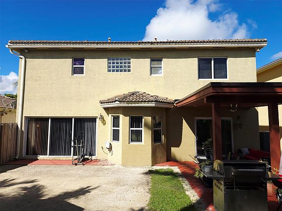5th image of 21053 SW 88th Place