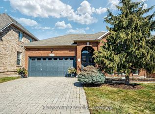 2223 Lapsley Cres, Oakville, ON L6M4V1