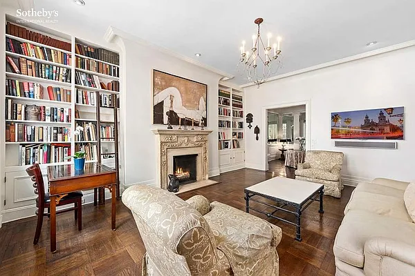 Sold by Sotheby's International Realty | media 23