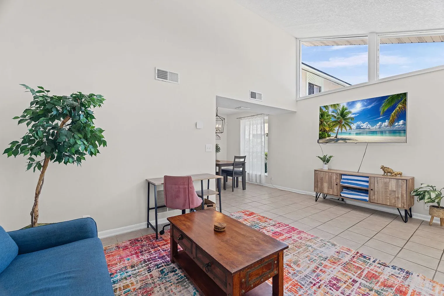 3 bed, 2.0 bath, 1291 sqft, $3,447 — Photo 1