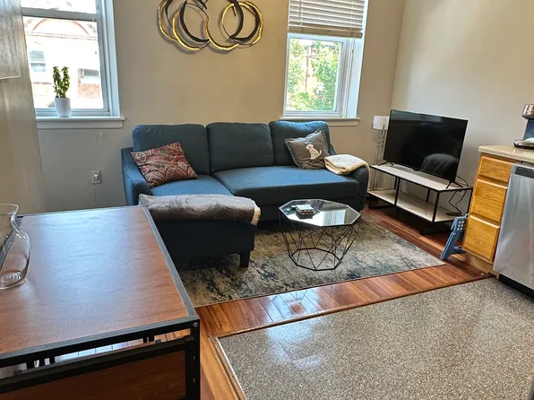 2340 Christian St Floor 2, Philadelphia, PA 19146