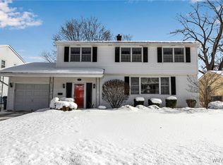 85 Sweetwood Dr, Amherst, NY 14228