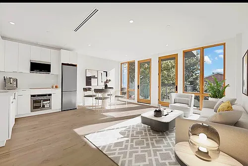 1211 Putnam Ave #3A Photo 1