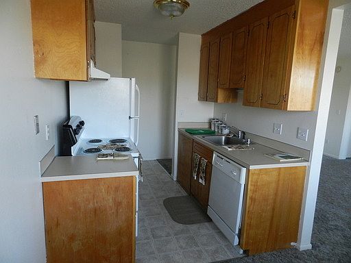 4th image of 612 S Division St APT 12