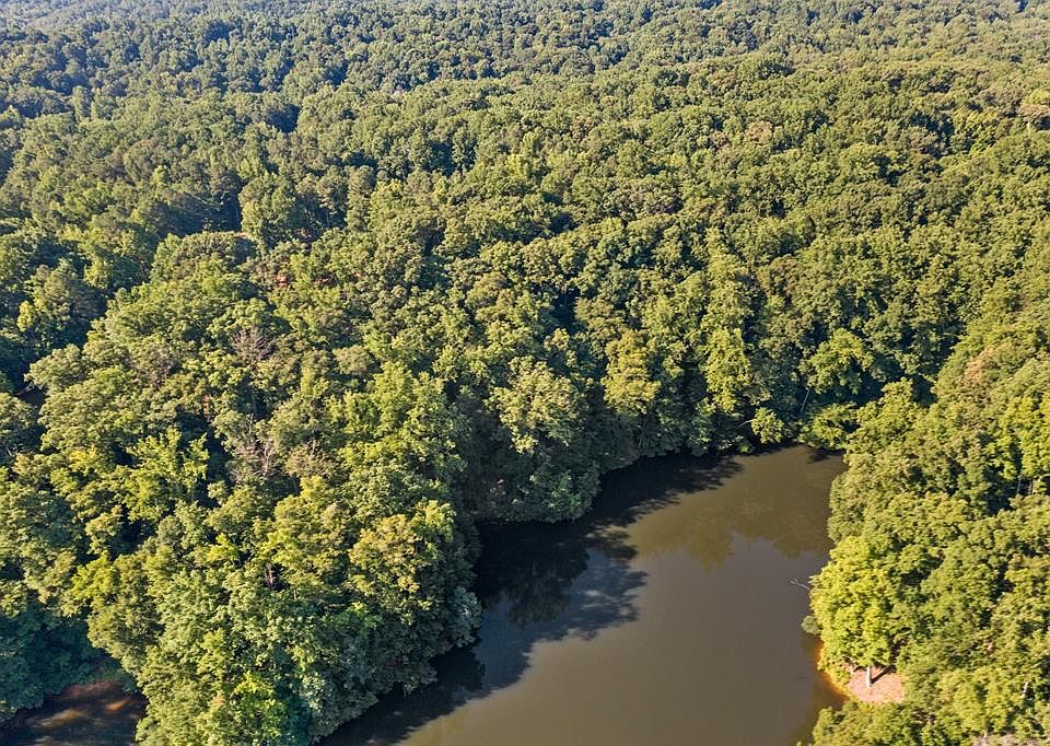 1st image of 75 Eaglenest Dr