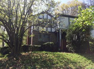 8136 188th St, Jamaica, NY 11423