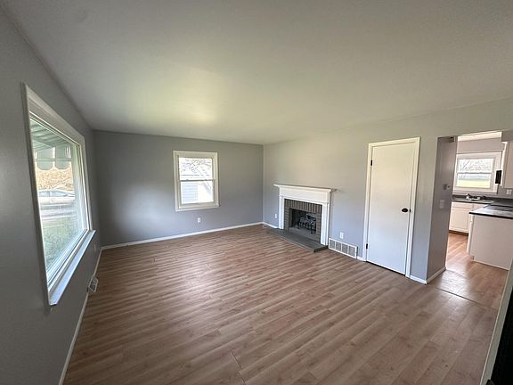 2nd image of 2518 Texel Dr N