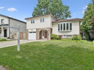495 Tipperton Cres, Oakville, ON L6L 5E1