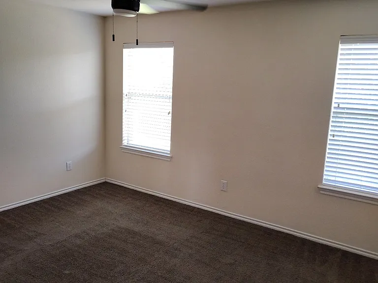 616 Fleming St — Photo 19
