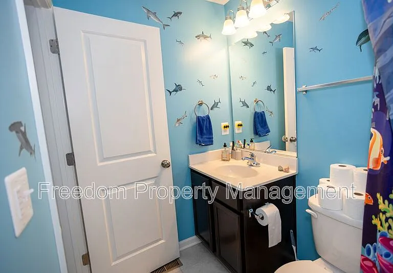 2425 Morgans Point Dr — Photo 43