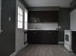427 W Wabash Ave, Waukesha, WI 53186