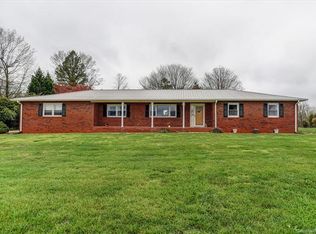 225 Pope Farm Rd, Stony Point, NC 28678