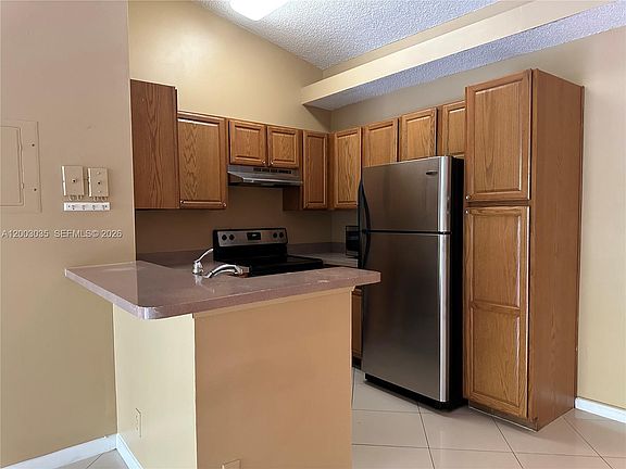 5th image of 731 Lyons Rd APT 16203