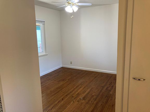 4th image of 428 Leland Ave