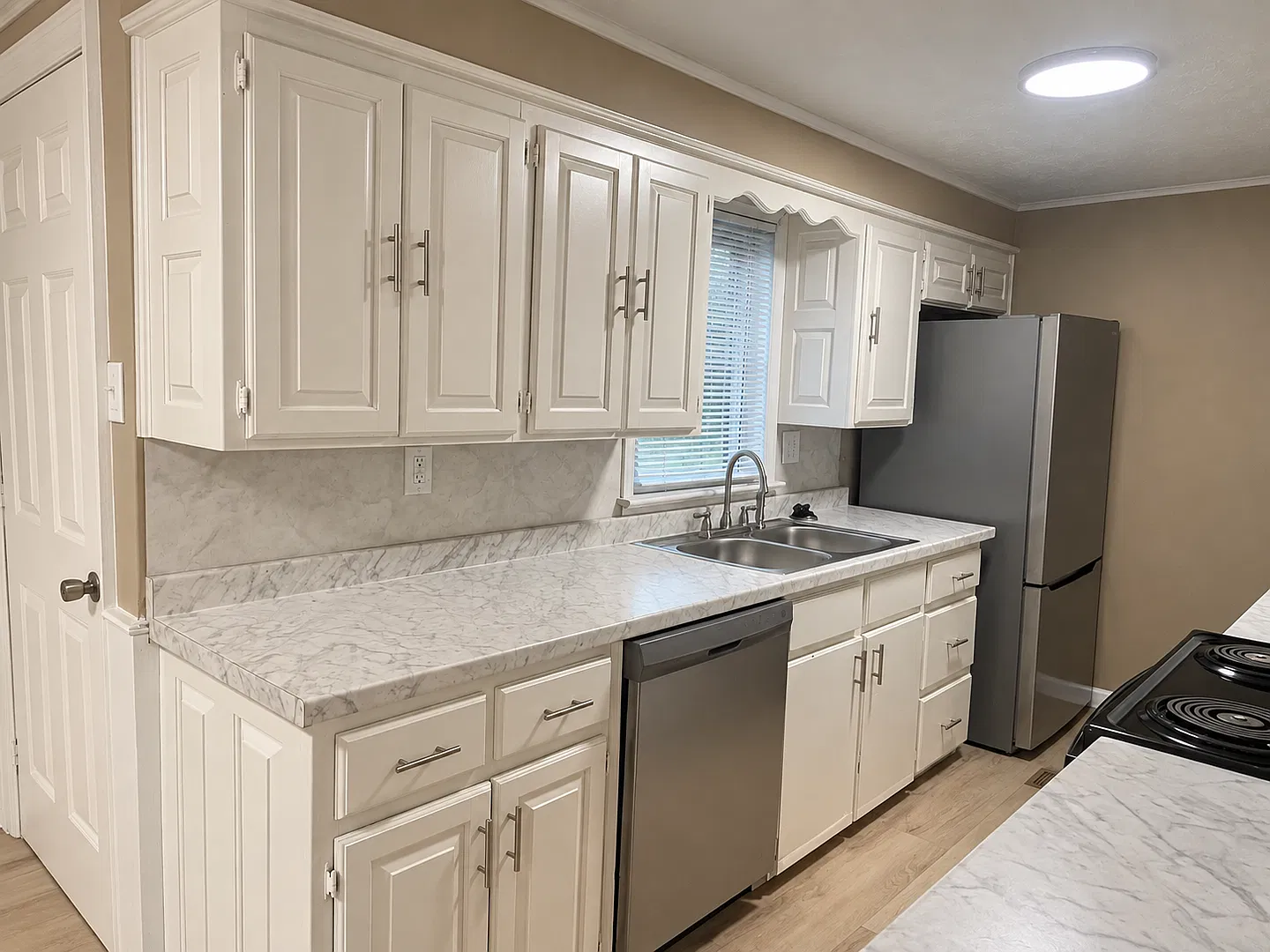 4 bed, 1260 sqft, $1,450 — Photo 4