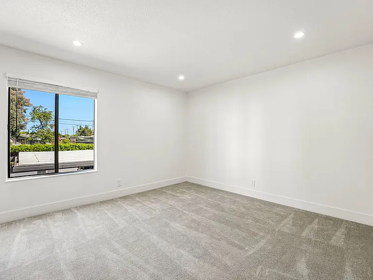 Summerwood Apartments — Photo 83