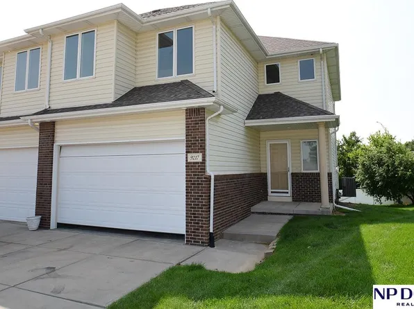 9217 Arcadia Ave, Omaha, NE 68134