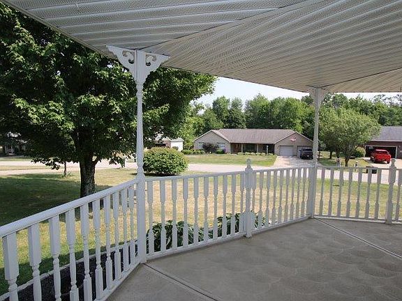 2nd image of 529 Inwood Dr