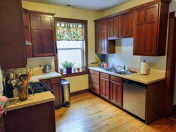 5th image of 322 S Oak Park Ave #2