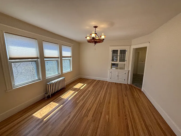 19 Chauncey St #2 — Photo 4