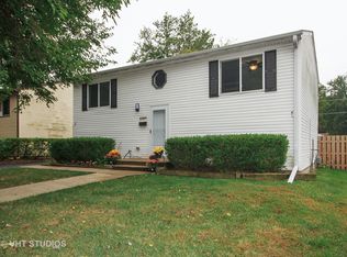 3324 Hopkins St, Steger, IL 60475