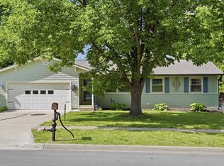4814 SW Cochise Ave, Topeka, KS 66614