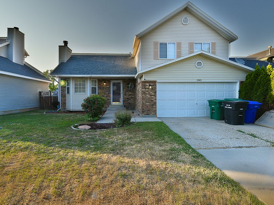 1st image of 1282 W Athleen Dr