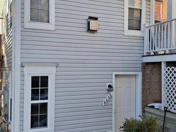 8033 Lantern Ct, Manassas, VA 20109