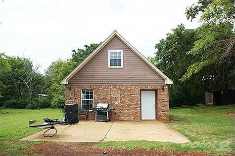 2nd image of 1029 E Henderson St