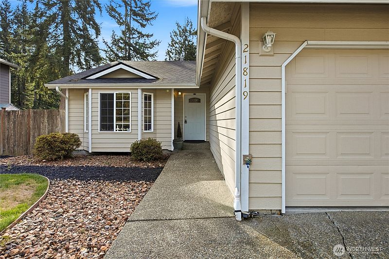 3rd image of 21819 SE 249th Place