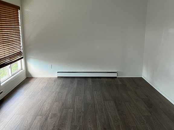 4th image of 3-1510 Market St