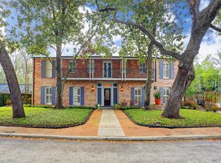 11 Tiel Way, Houston, TX 77019