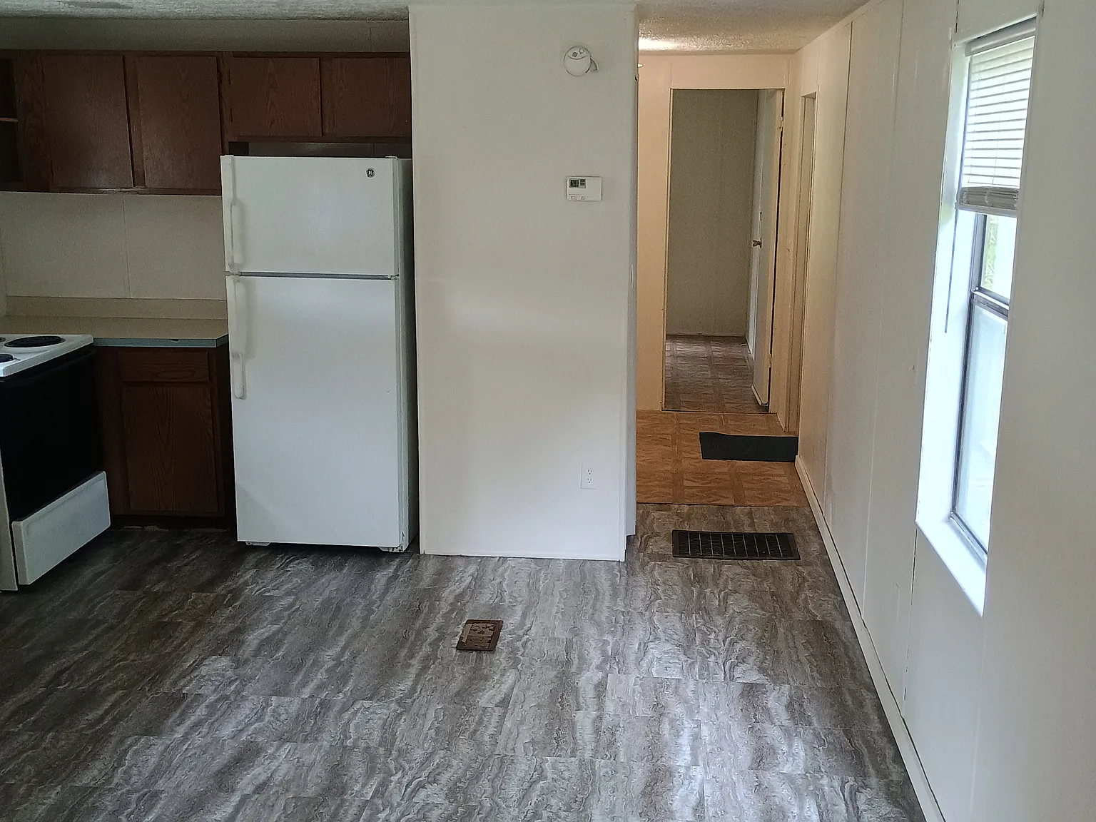 2 bed, $1,195 — Photo 3
