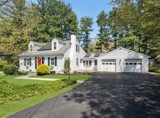 9 Stonebridge Rd, Wayland, MA 01778
