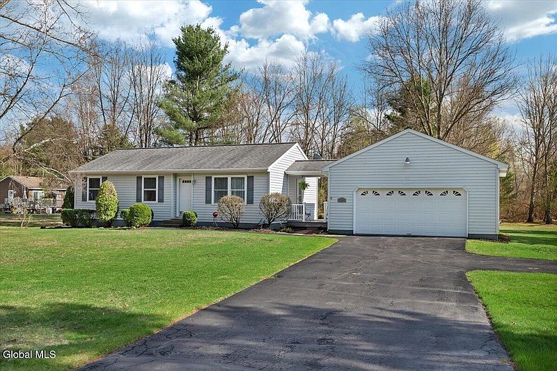 2nd image of 181 Jones Road
