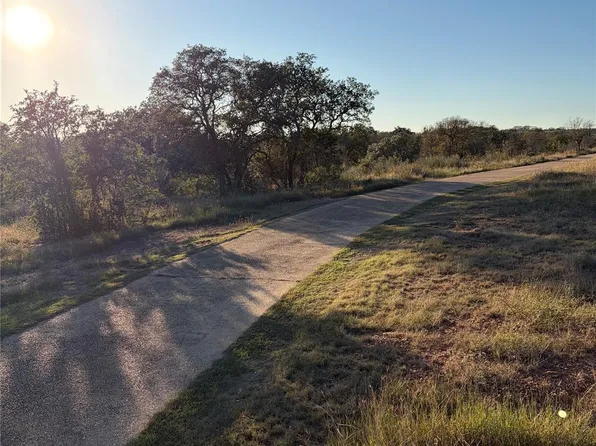 1212 County Road 407, Spicewood, TX 78669