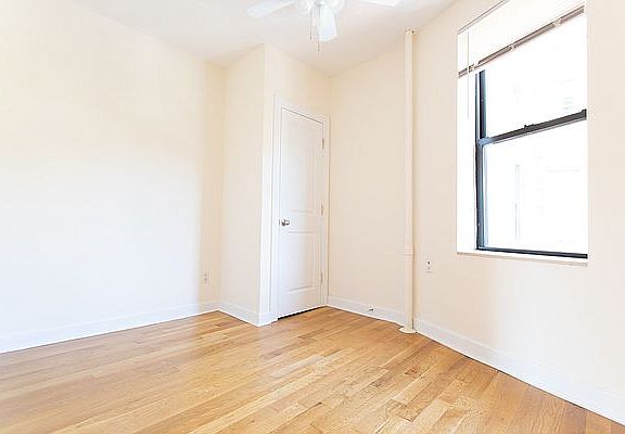 4th image of 611 W 171st St APT 41B