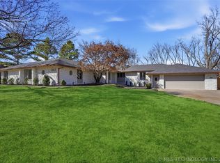 2425 E 53rd St, Tulsa, OK 74105
