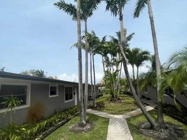 128 NW 2nd Ave, Hallandale, FL