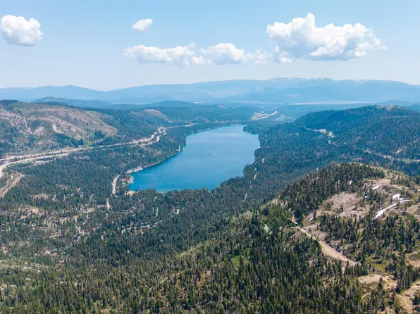 16405 Kates Creek Pl, Truckee, CA 96161