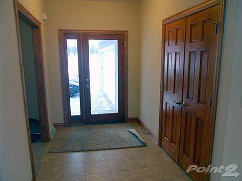 Bright, Private Entry