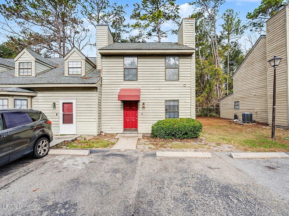1st image of 104 Island Pines Drive