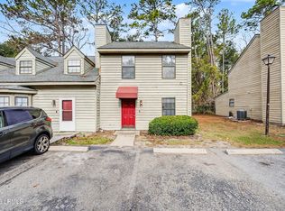 104 Island Pines Dr, Port Royal, SC 29935