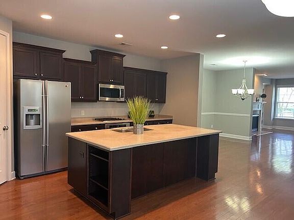 3rd image of 2600 Kings Gate Ln