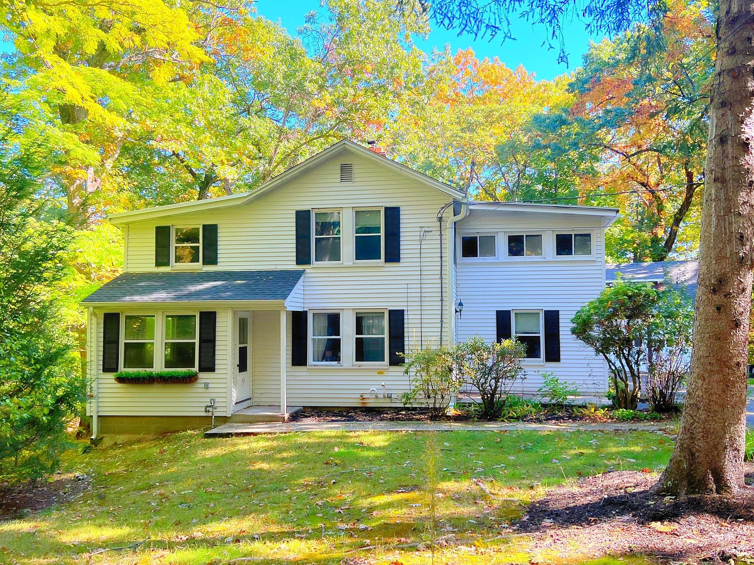 19 Hilltop Rd, Weston, MA 02493 Zillow