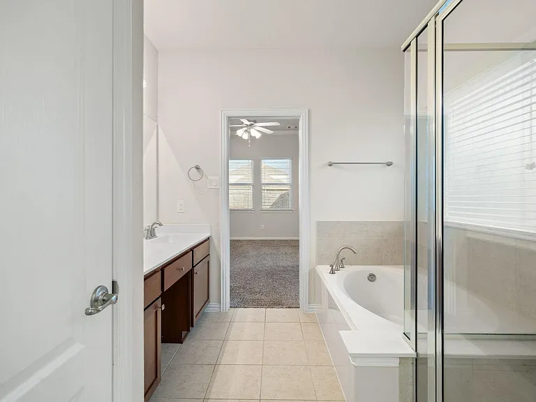 135 San Bernard Dr — Photo 20