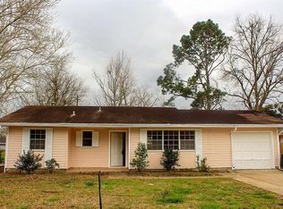 9255 Gardner St, Beaumont, TX 77707