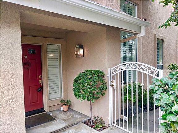 3rd image of 1360 Upland Hills Dr #S