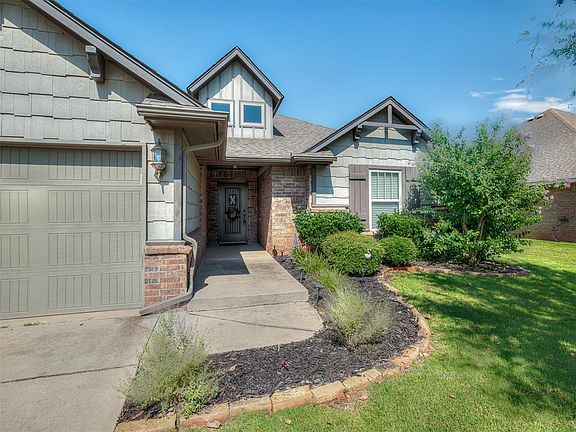 2nd image of 4901 Wister Ln